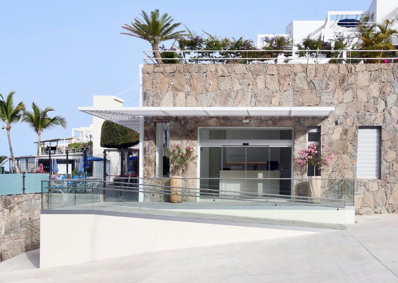 Bahia Blanca Aparthotel Пуерто Рико Екстериор снимка